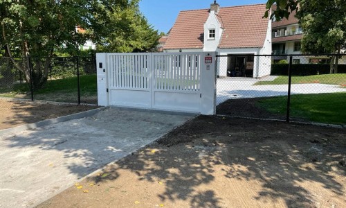 471175465 1020990609833702 2849599342428183425 N